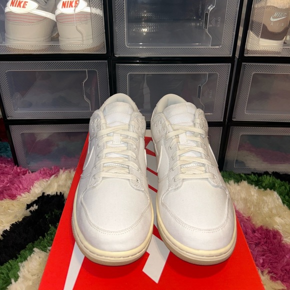 Nike Low Dunks “the future is equal” - Picture 4 of 4